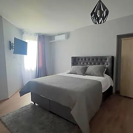 Sejour D'ardenne Hotel *